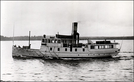 Dux i Stockholms skärgård 1934