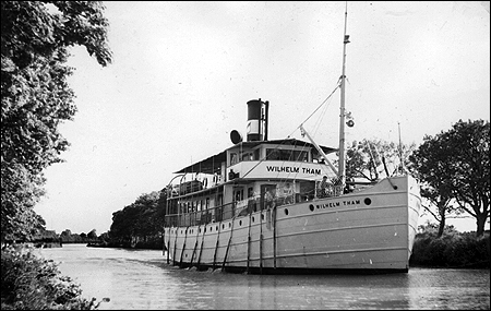 Wilhelm Tham vid Rotklinten, Töreboda 1952-07-21